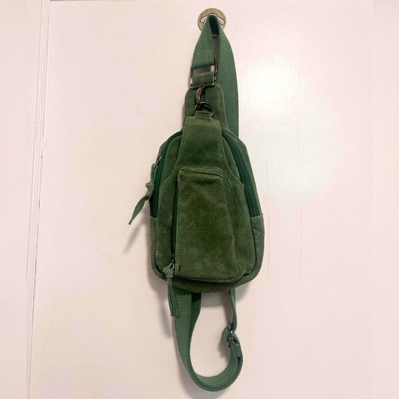 Free People Hudson Sling Bag in
Green SOLD OUT - Picture 1 of 7